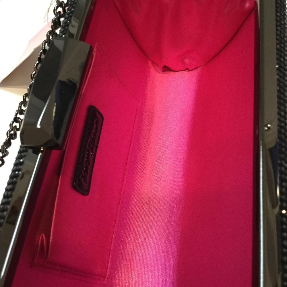 🍒 Vintage-Inspired Beaded Betsey Johnson Clutch - Picture 8 of 8